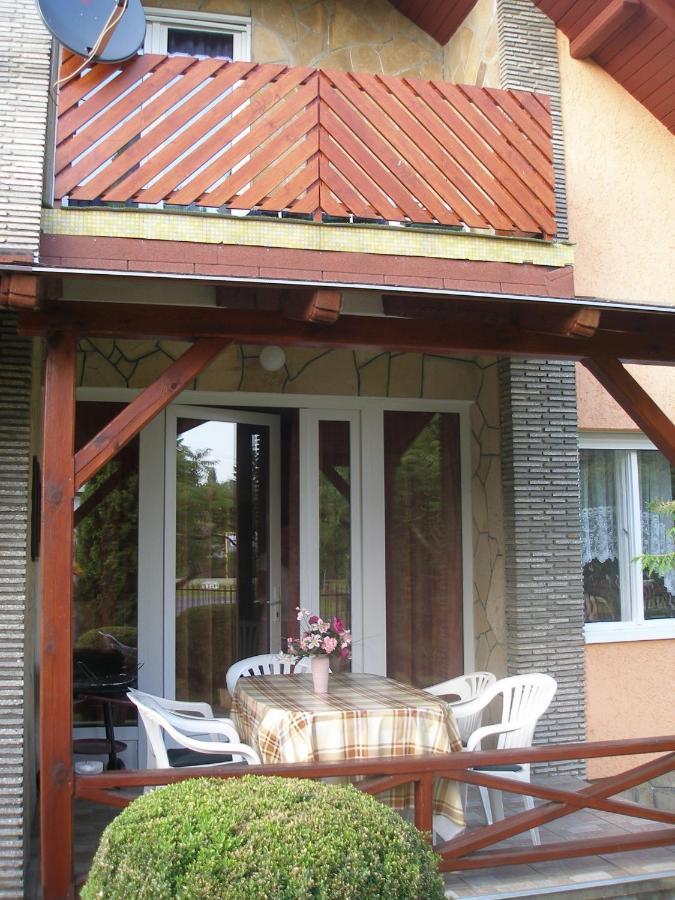 Holiday Home In Balatonkeresztur 19455 外观 照片