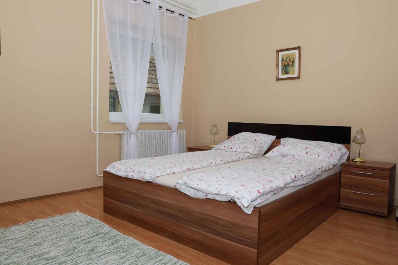 Holiday Home In Balatonkeresztur 19455 外观 照片